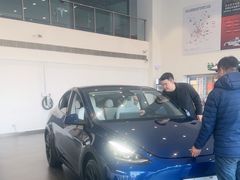 -TESLA 特斯拉(北京南四环中路特斯拉中心)