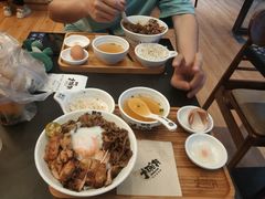 -熊吞·大碗丼烧肉饭(清江浦区万达店)