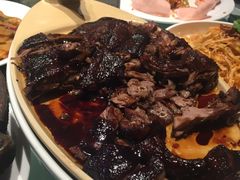 -八府香鸭·啫啫煲(华山路店)