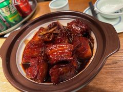 脆姜红烧肉-周家二小姐的菜(西津渡店)