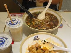 -弄堂咪道-饭香·面香·馄饨香(兴梅店)