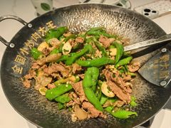 -费大厨辣椒炒肉(沙河万达店)