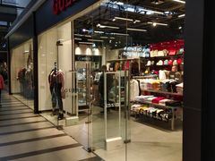 -TIMES CITY OUTLETS 时代·城市·奥特莱斯(上海国际时尚中心店)