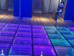 -上海梵高星空艺术馆(南京路旗舰店)