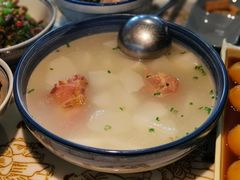 筒子骨煨萝卜-俏九州·小炒黄牛肉(华润万象汇店)