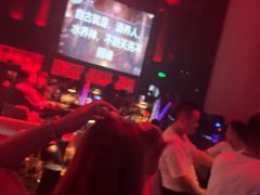 -赤红音乐现场(浦东金桥路店)