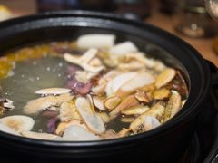 -一朵菌·野生菌探索家火锅(南亚店)