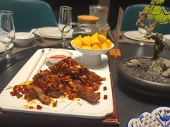 -忆江南·临江鱼馆