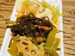 -平娃三宝烧烤·面食(南小街店)