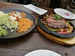 -Pistolera Mexican Cantina女枪手墨西哥餐厅(碧云路店)