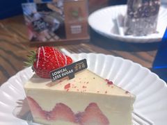 法式草莓经典蛋糕-黑草莓(重庆路店)