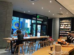 大堂-星巴克臻选(郑州国贸360广场店)