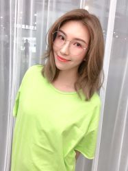 -变画·发型STUDIO