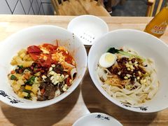 -黎一碗大碗手工面(城市立方店)