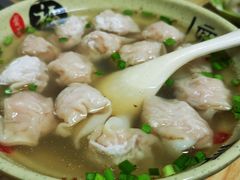 千里香馄饨-鲁氏汤包王(长白街店)
