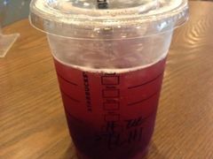 石榴仲夏梦-星巴克(成都机场T2店)