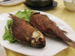 香茅草烤鲫鱼-蝴蝶泉宾馆-中餐厅