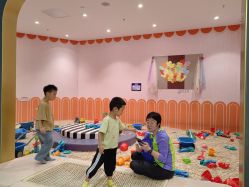 -meland亲子乐园(北京亦庄龙湖天街店)