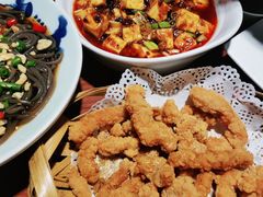 -川人百味·水煮活鱼(赛罕万达店)