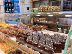 -金色麦甜糕点(面包.蛋糕.华苑店)