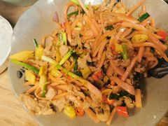 -缘生态云南菜·野生菌庭院餐厅(华侨城店)