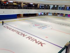 -冠军冰场CHAMPION RINK(环球银泰城店)
