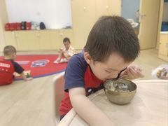 -佳诺国际婴幼中心(万科店)