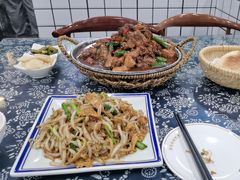 -八两八金·莱芜特色炒鸡(市南漳浦路店)