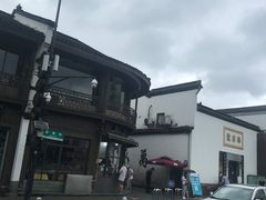 -东伊顺(高银街店)