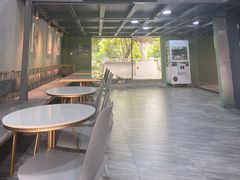 -ADO KAFE(大学城店)