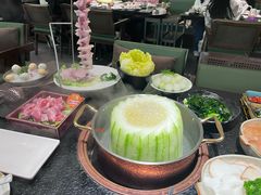 -得意咚瓜·顺德鱼生·冬瓜火锅(深圳首店)