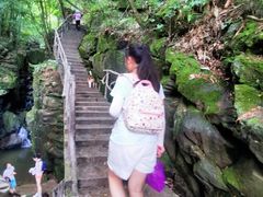 -藏龙百瀑风景区