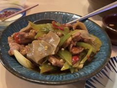 糟辣小炒肉-山石榴·贵州菜(丰盛里店)