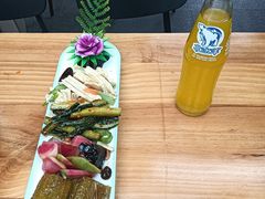 -聚首堂·特色小吃·肘子·炙子烤肉烤串(什刹海德胜门店)