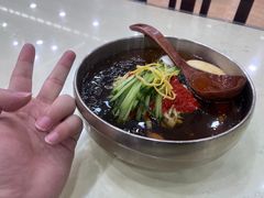 -服务大楼冷面(延大店)