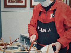 -八一路好吃街(雨田商务大厦店)