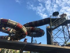 眼镜蛇滑道-亚马逊丛林水乐园