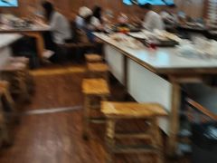 -老东镇啤酒屋海鲜加工·蒸汽海鲜·海鲜烧烤(台东店)