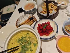 -楚山晓·湖北菜(武汉光谷K11店)