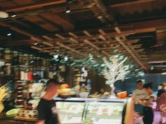 -领鲜活海鲜榴莲自助火锅(东门店)