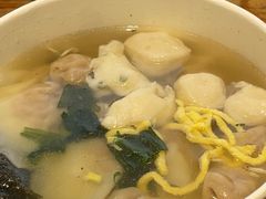 -手劲鱼丸馄饨铺(哈一百店)