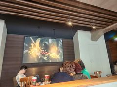 -星巴克(西藏路店)