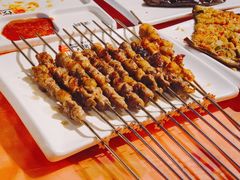 现穿羊肉串-丰茂烤串(钦州北路店)