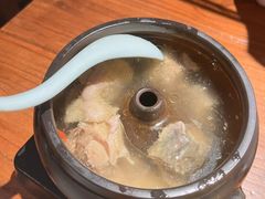 -云海肴·汽锅鸡·云南菜(美罗城店)