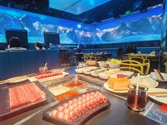 -海底捞火锅智慧餐厅(中骏世界城店)