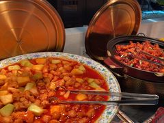 -四囍码头海鲜烧烤自助火锅(外滩南京东路悦荟广场店)