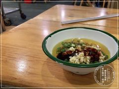 油碟-拈签一笑黄牛肉辣卤串串