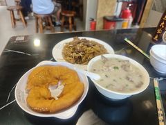 -伍湛记 · 广州老字号(龙津中路店)