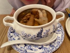 无花果炖松茸土鸡汤-小大董·烤鸭(王府井apm店)