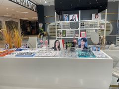 -沫芮眼镜·蔡司·依视路·尼康明月(环创店)